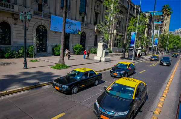 Extensión de la vigencia para vehículos inscritos en el Registro Nacional de Transporte Público