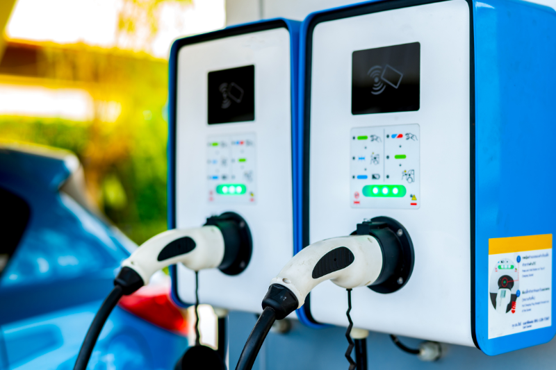 beneficios uso vehiculos electricos en flotas